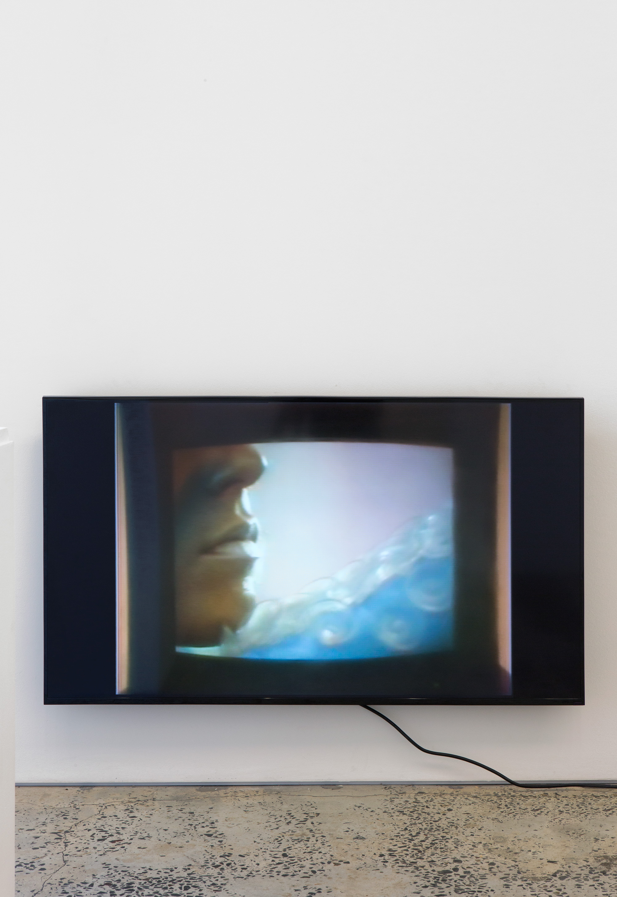 Cinzia Ruggeri, "Per un vestire organico", 1983, video documentation of performance, milano, 1983, courtesy of the artist